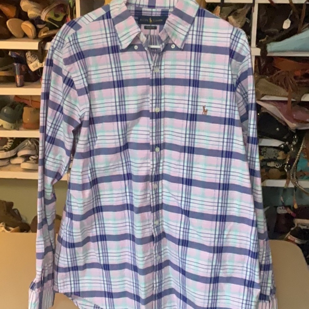 EUC Mens long sleeve button down Ralph Lauren shirt